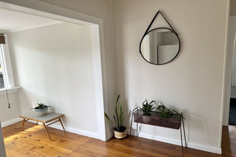 Photo of property in 68 Great North Road, Te Kamo, Whangarei, 0112