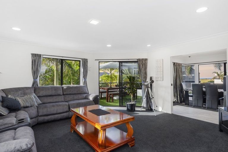 Photo of property in 12 Malibu Key, Papamoa Beach, Papamoa, 3118