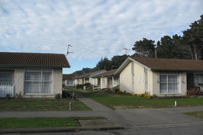 Photo of property in 81 Blake Street, New Brighton, Christchurch, 8061