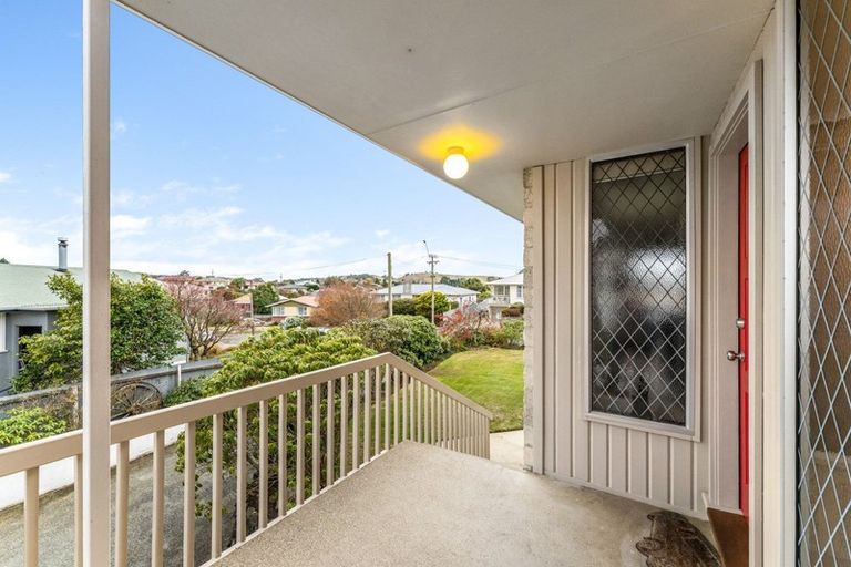 Photo of property in 19 Arthur Street, Holmes Hill, Oamaru, 9401