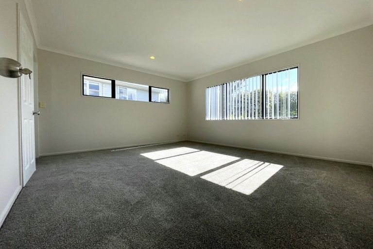 Photo of property in 68a Priestley Drive, Bucklands Beach, Auckland, 2014