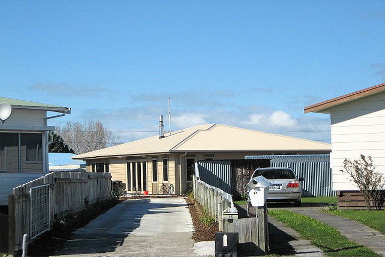 Photo of property in 16 Totara Street, Waipukurau, 4200
