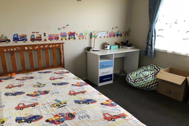 Photo of property in 39 Farringdon Avenue, Rototuna North, Hamilton, 3210