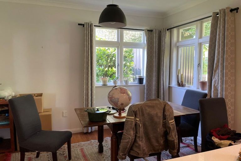 Photo of property in 14 Hudson Street, Island Bay, Wellington, 6023