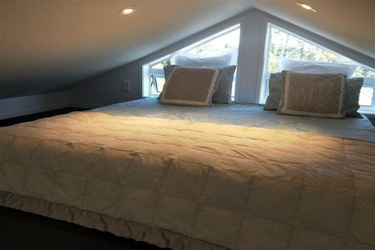 Photo of property in 54e Birkdale Road, Birkdale, Auckland, 0626