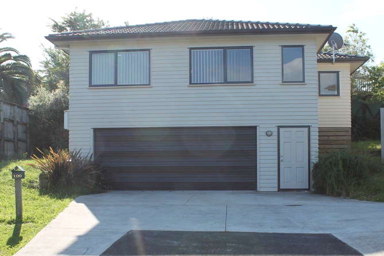 Photo of property in 100 Moire Road, West Harbour, Auckland, 0618