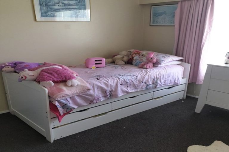 Photo of property in 126 Racecourse Road, Waiuku, 2123