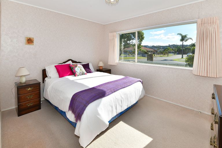 Photo of property in 36 Lakeside Drive, Pahurehure, Papakura, 2113