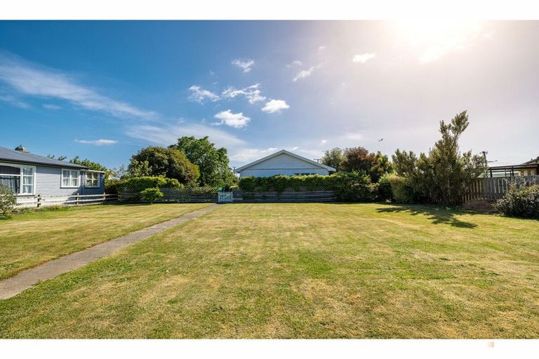 Photo of property in 17 Rugby Street, Waimate, 7924