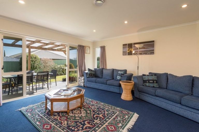 Photo of property in 3 Ashdonleigh Grove, Stoke, Nelson, 7011