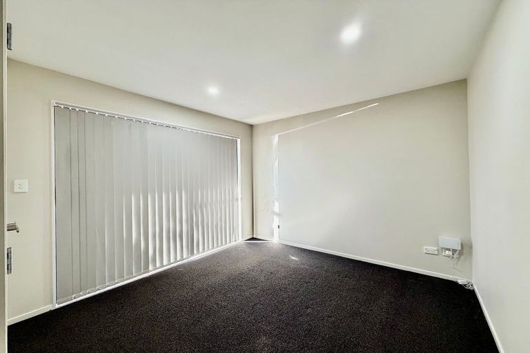 Photo of property in 6a Karihi Road, Karaka, Papakura, 2113