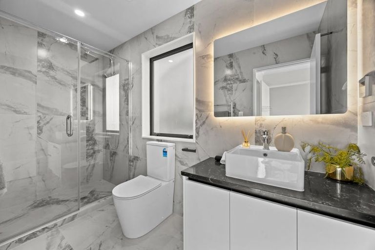Photo of property in 17 Bremner Ridge Street, Flat Bush, Auckland, 2019