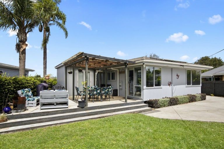 Photo of property in 27 Buckland Road, Tuakau, 2121