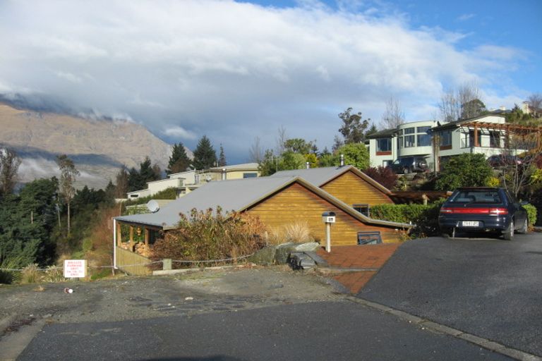 Photo of property in 5 Aspen Grove, Fernhill, Queenstown, 9300