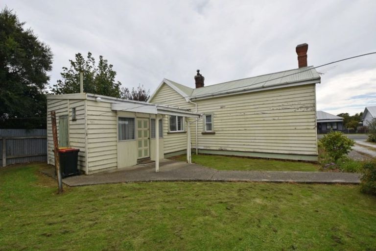 Photo of property in 23 Hardy Street, Strathern, Invercargill, 9812