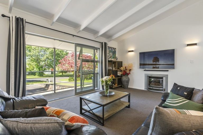 Photo of property in 13 Fairview Place, Te Puke, 3119