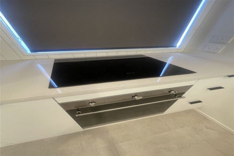 Photo of property in 15/24 Devonport Lane, St Albans, Christchurch, 8014