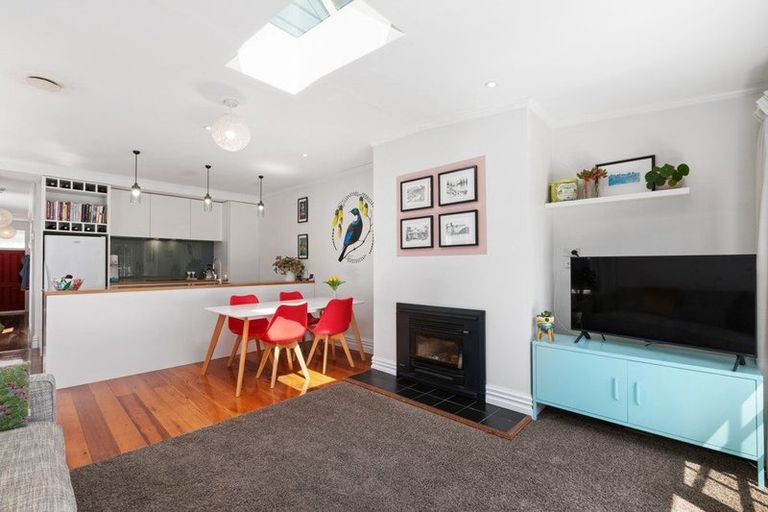 Photo of property in 13 Milton Street, Berhampore, Wellington, 6023