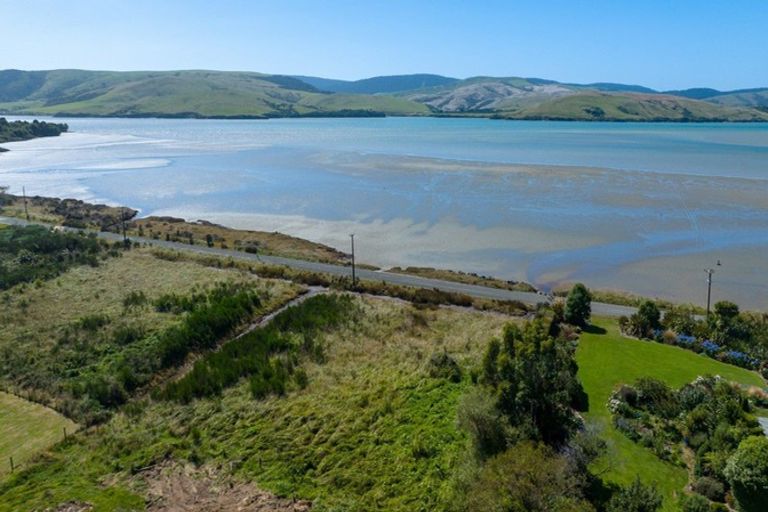 Photo of property in 13 Carrickfergus Street, Waikawa, Tokanui, 9884