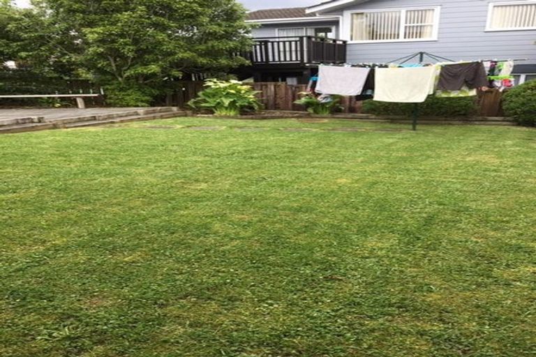 Photo of property in 300 Pakuranga Road, Pakuranga Heights, Auckland, 2010