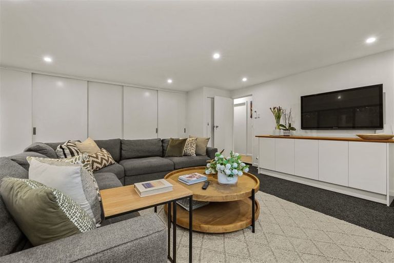 Photo of property in 7 Parkstone Avenue, Ilam, Christchurch, 8041