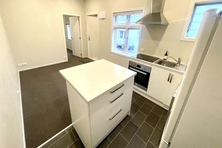 Photo of property in 1/18 Ruahine Street, Hataitai, Wellington, 6021