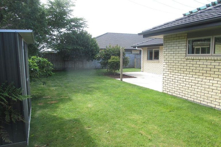 Photo of property in 27 Whitney Place, Rototuna North, Hamilton, 3210