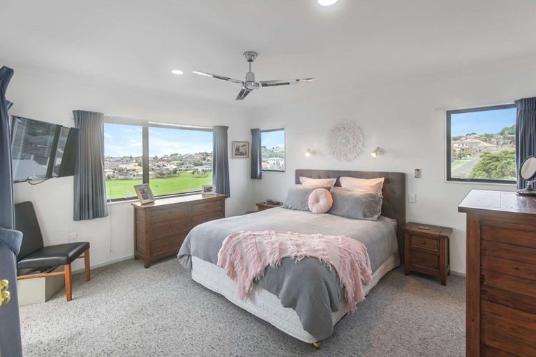 Photo of property in 4 Pampas Place, Western Heights, Hamilton, 3200