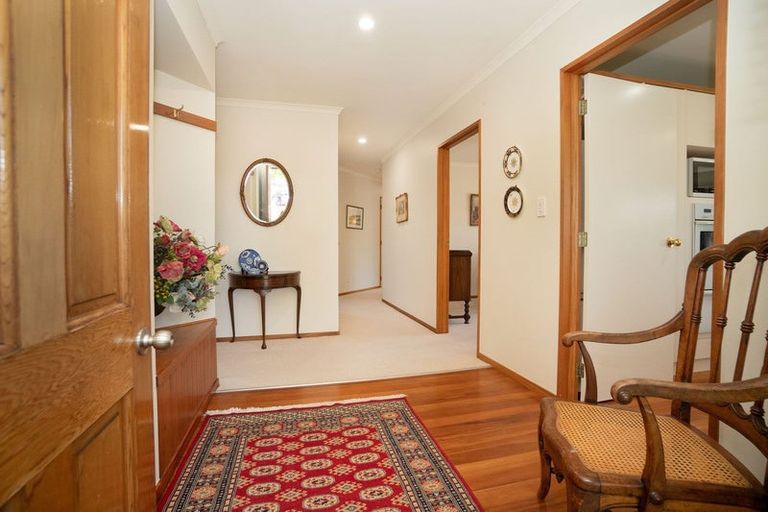 Photo of property in 20 Strachan Way, Highbury, Palmerston North, 4412