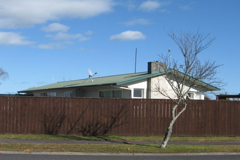 Photo of property in 42 Alderson Road, Fairview Downs, Hamilton, 3214