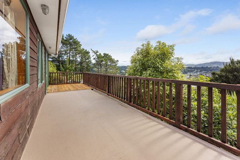 Photo of property in 47 Dalton Grove, Stokes Valley, Lower Hutt, 5019