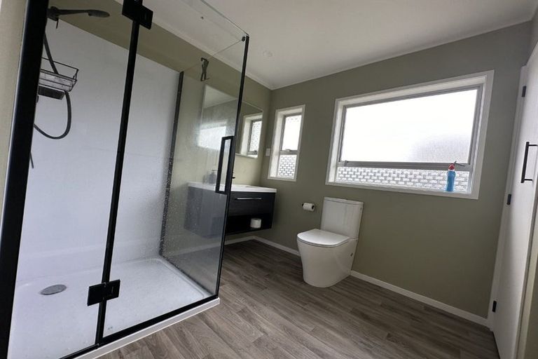 Photo of property in 138b Kingswood Road, Brookfield, Tauranga, 3110