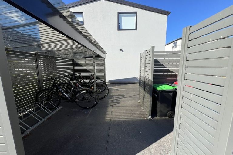 Photo of property in 1/21 Siddal Place, Richmond, Christchurch, 8013