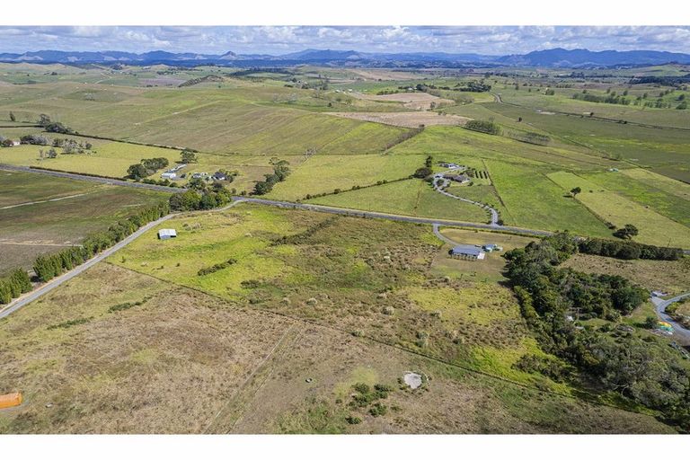 Photo of property in 87 Kerehunga Road, Poroti, Whangarei, 0179