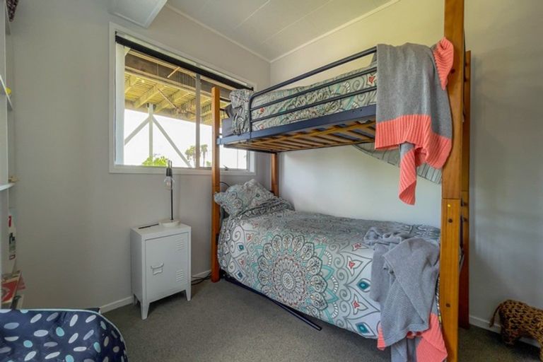 Photo of property in 406 Thames Coast Sh25 Road, Te Puru, Thames, 3575