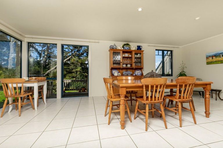 Photo of property in 487 Kanohi Road, Kaukapakapa, 0873