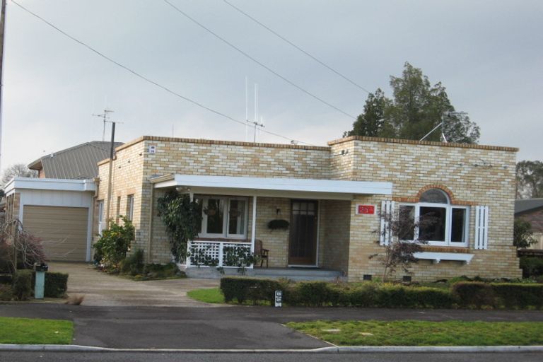 Photo of property in 25 East Street, Claudelands, Hamilton, 3214