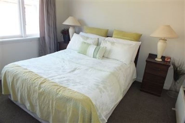 Photo of property in 2/69a Mandeville Street, Riccarton, Christchurch, 8011