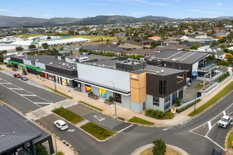 Photo of property in 1188b Papamoa Beach Road, Papamoa Beach, Papamoa, 3118