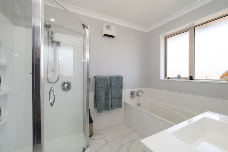 Photo of property in 16 Geoff Geering Drive, Netherby, Ashburton, 7700