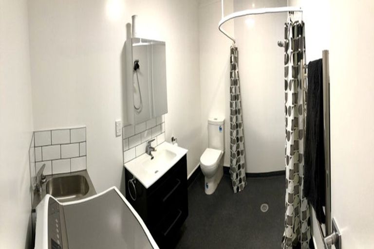 Photo of property in 2 Mccrae Place, Ashhurst, 4810