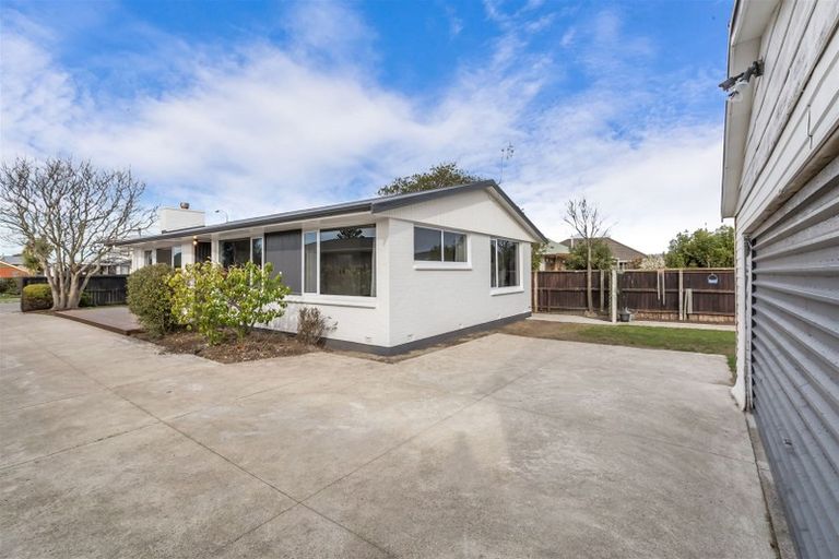 Photo of property in 109 Effingham Street, North New Brighton, Christchurch, 8083