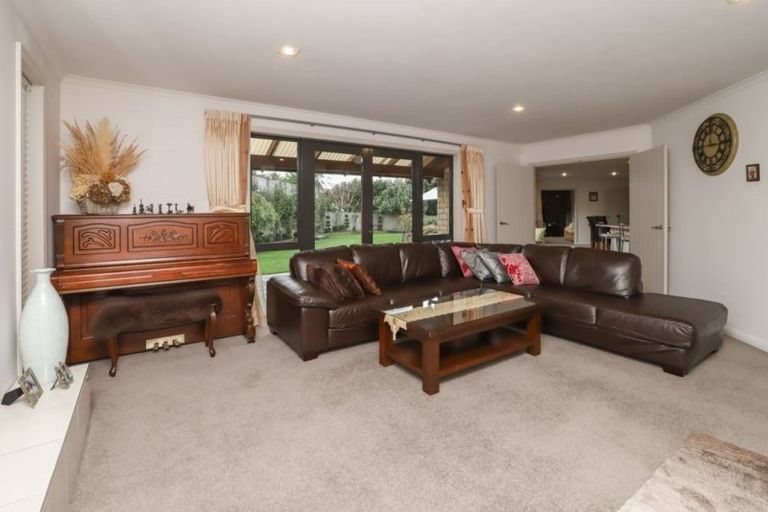 Photo of property in 46 Somerton Drive, Huntington, Hamilton, 3210