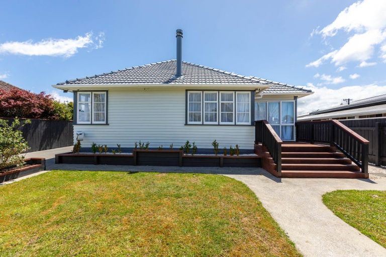 Photo of property in 61 Burgoyne Street, Woodville, 4920