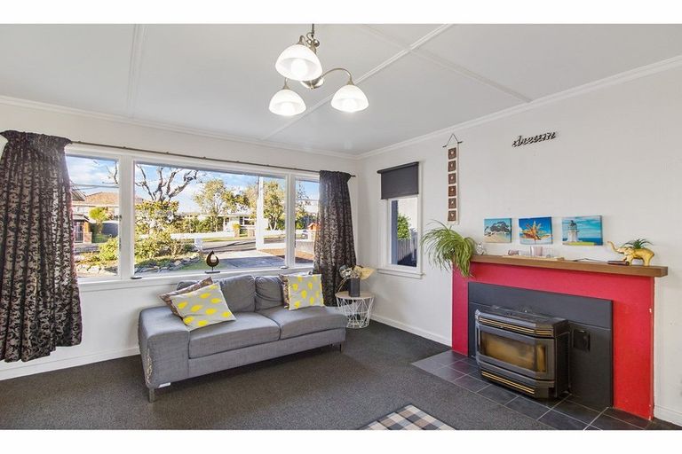 Photo of property in 7 Ashbury Avenue, Waimataitai, Timaru, 7910