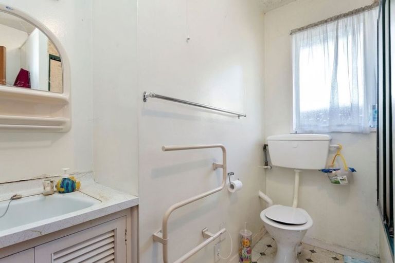 Photo of property in 3/42 Trent Street, Linwood, Christchurch, 8011