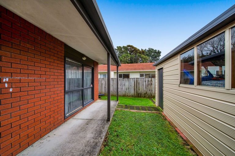 Photo of property in 12a Stuart Place, Blagdon, New Plymouth, 4310