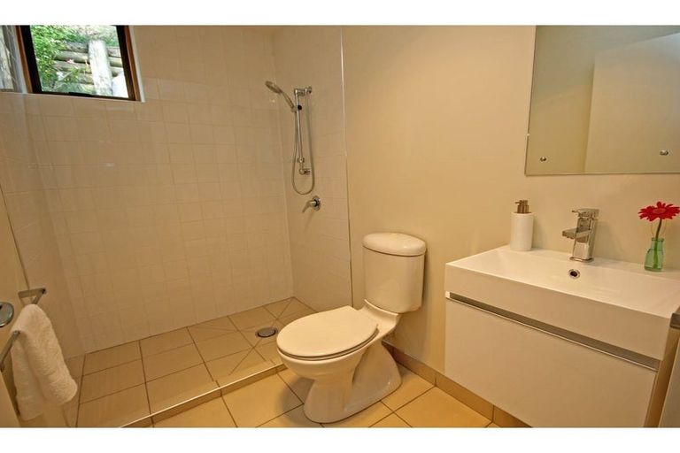 Photo of property in 22 Gilmour Terrace, Lyttelton, 8082