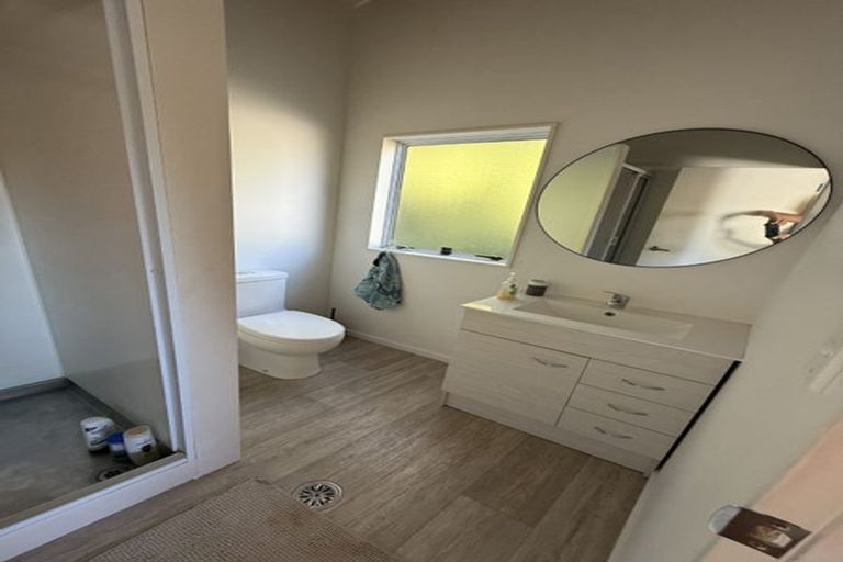 Photo of property in 120 Hunter Road, Taupaki, Henderson, 0782