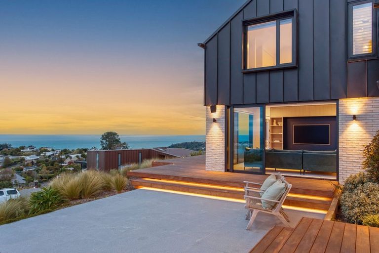 Photo of property in 9 Loader Lane, Clifton, Christchurch, 8081